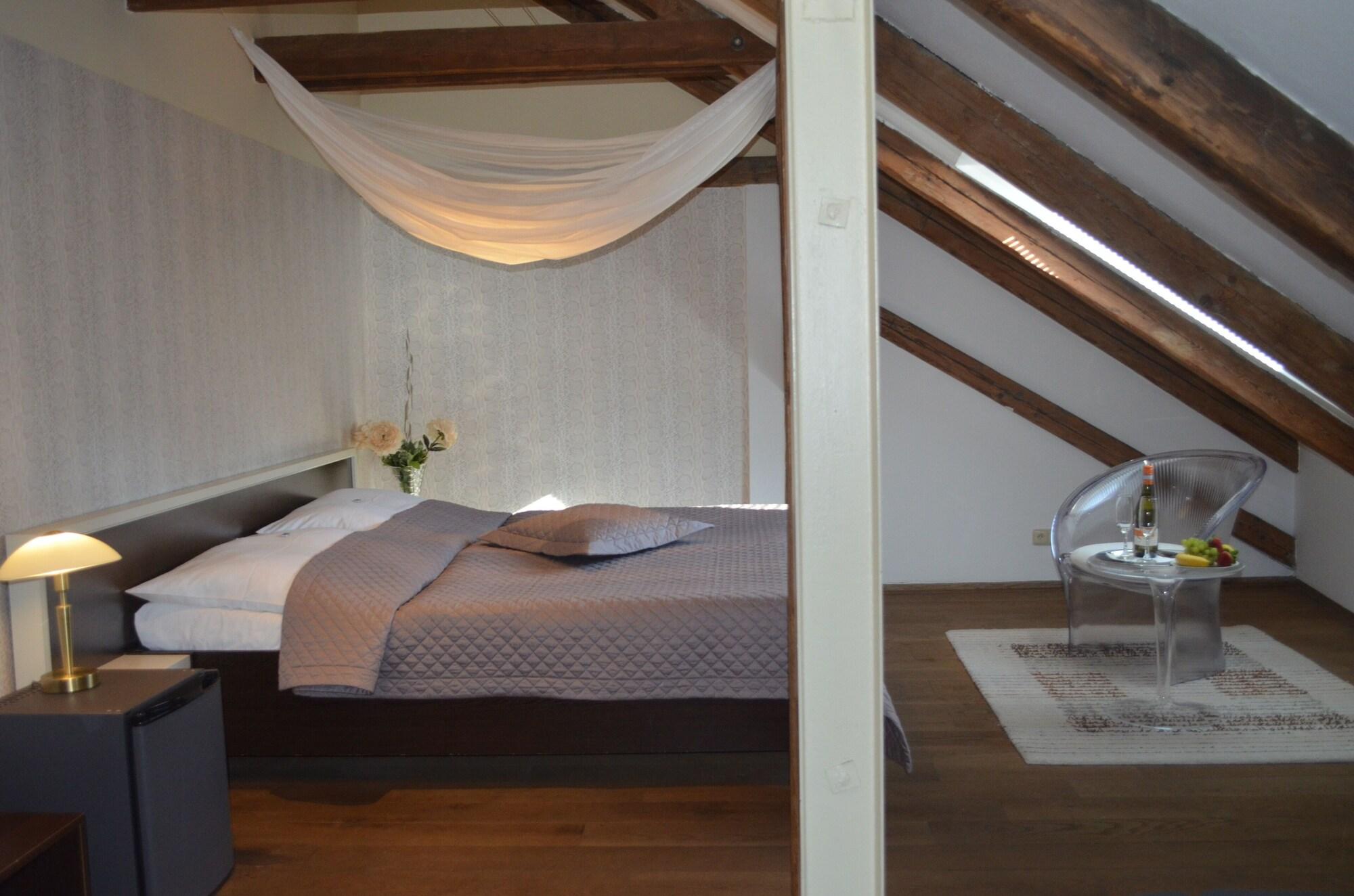 Hotel Peregrin Cesky Krumlov Exterior foto