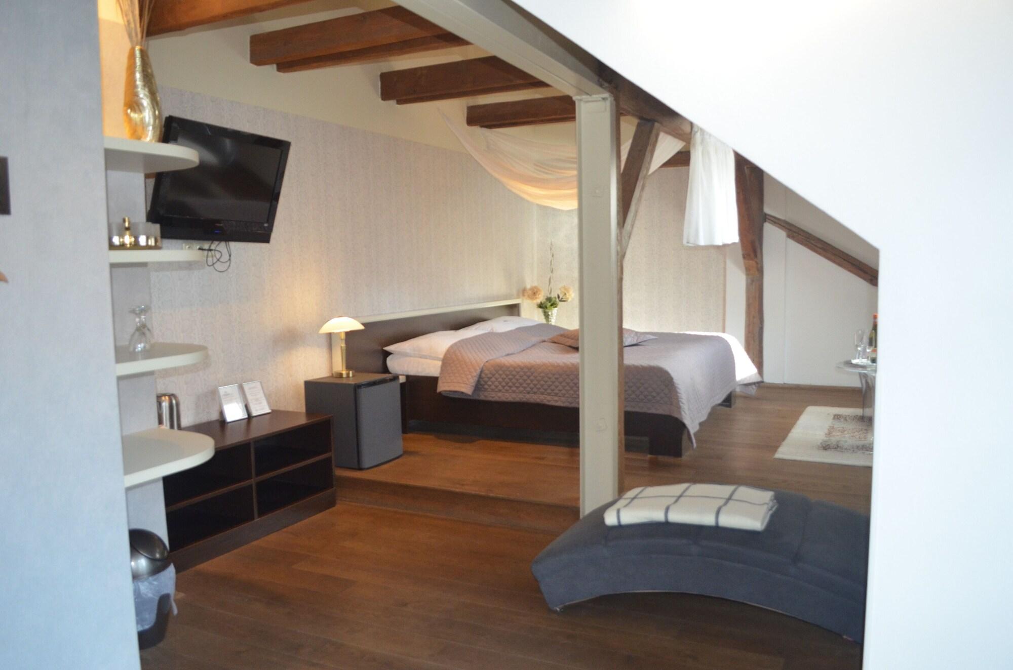 Hotel Peregrin Cesky Krumlov Exterior foto