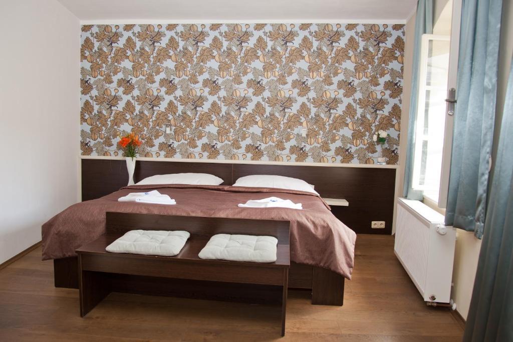 Hotel Peregrin Cesky Krumlov Quarto foto